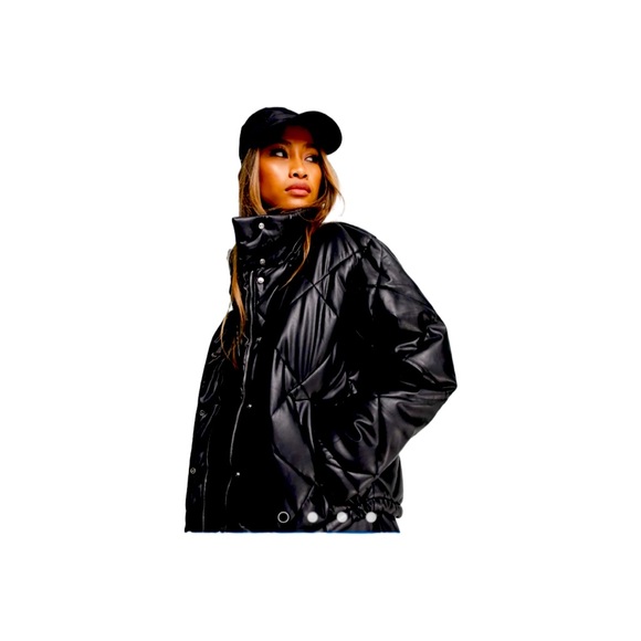 Bershka Jackets & Blazers - Bershka faux leather oversize quilted putter jacket in black Small EUC